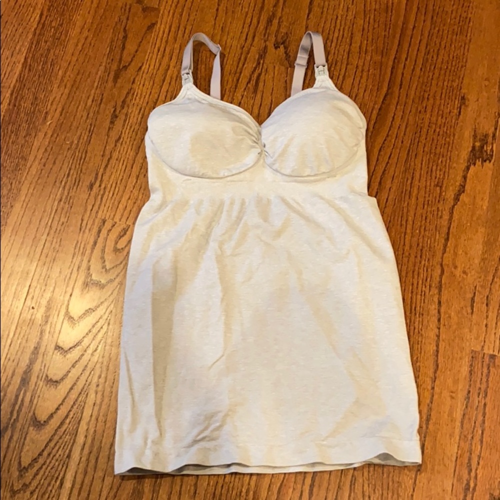 Target nursing tank top NWOT stretchy!